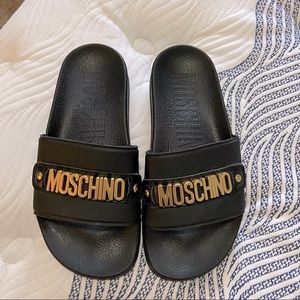 Moschino Slides